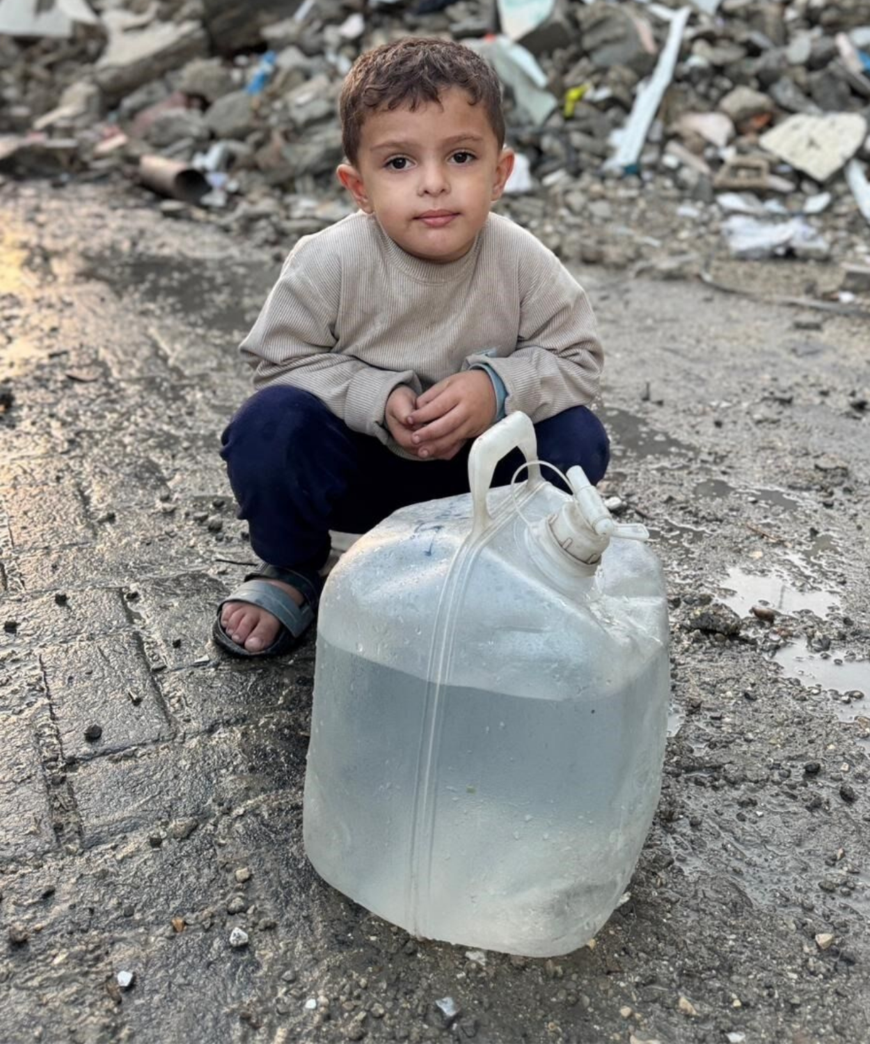 Give water in Gaza